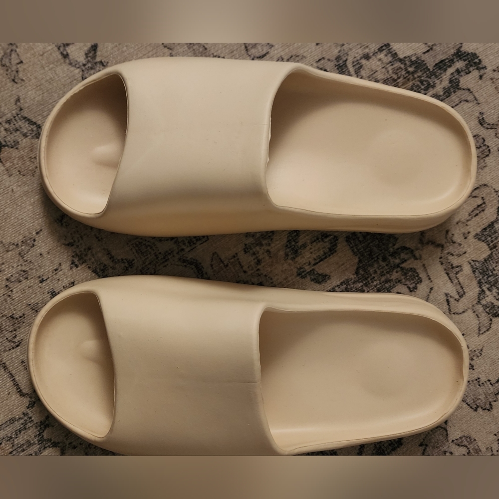 Yeezy slides